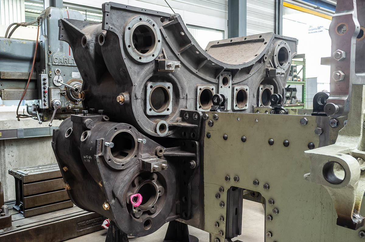 HG 4/4 Nr. 704 nach der Revision in Uzwil