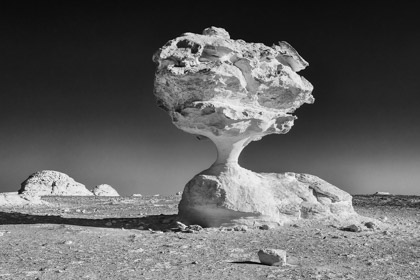 Die Weisse Wüste – Schwarzweiss