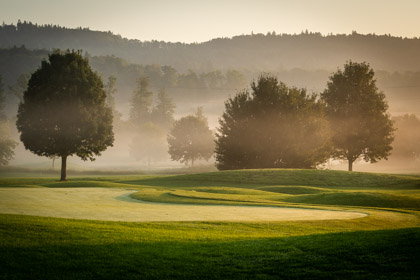 Golfreisen & Golfplätze